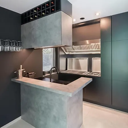 Lovely In With Kitchen